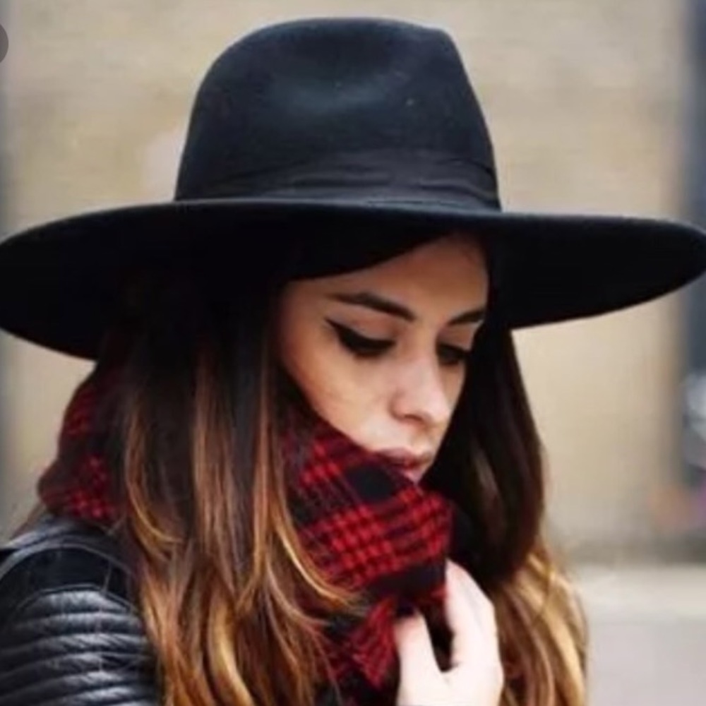 Old Navy black wide brim fedora L-XL